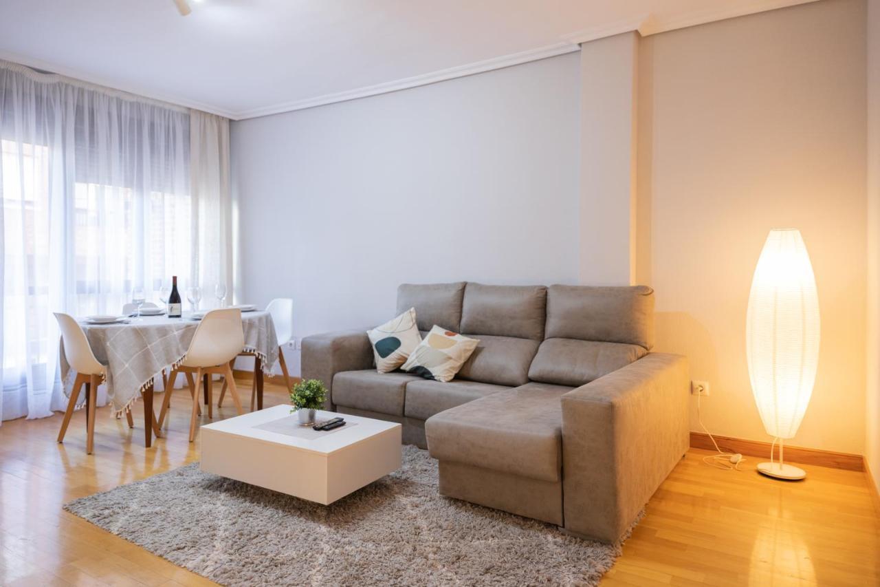 Apartamento Albelda Centro Albelda De Iregua Eksteriør bilde